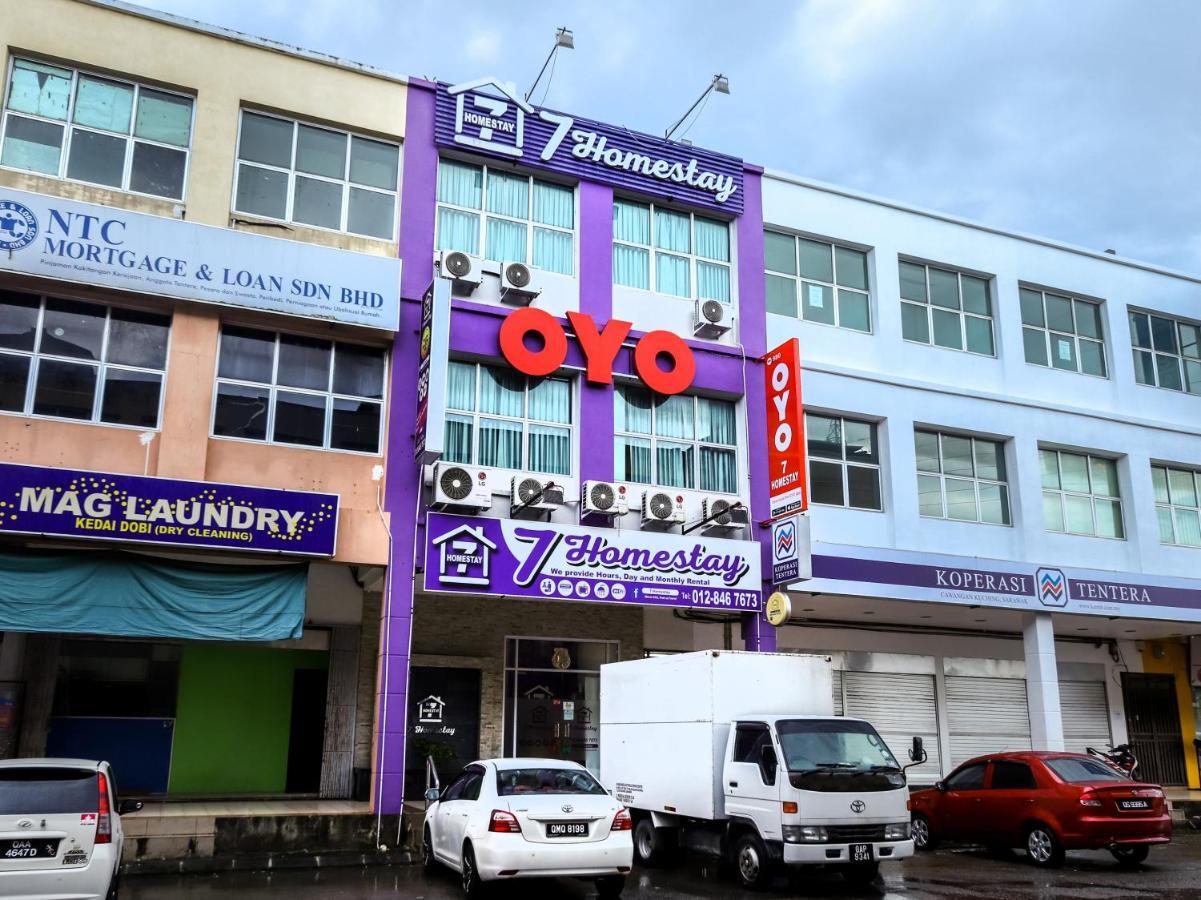 Oyo 980 7 Homestay Kuching Buitenkant foto